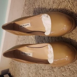 LK Bennett Size 38 7.5 Sledge Nude Heels Pumps Includes box NWT ASO